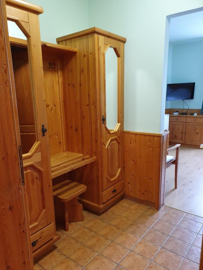 Bozi Rozi Panzio Hotell Fertőboz Eksteriør bilde